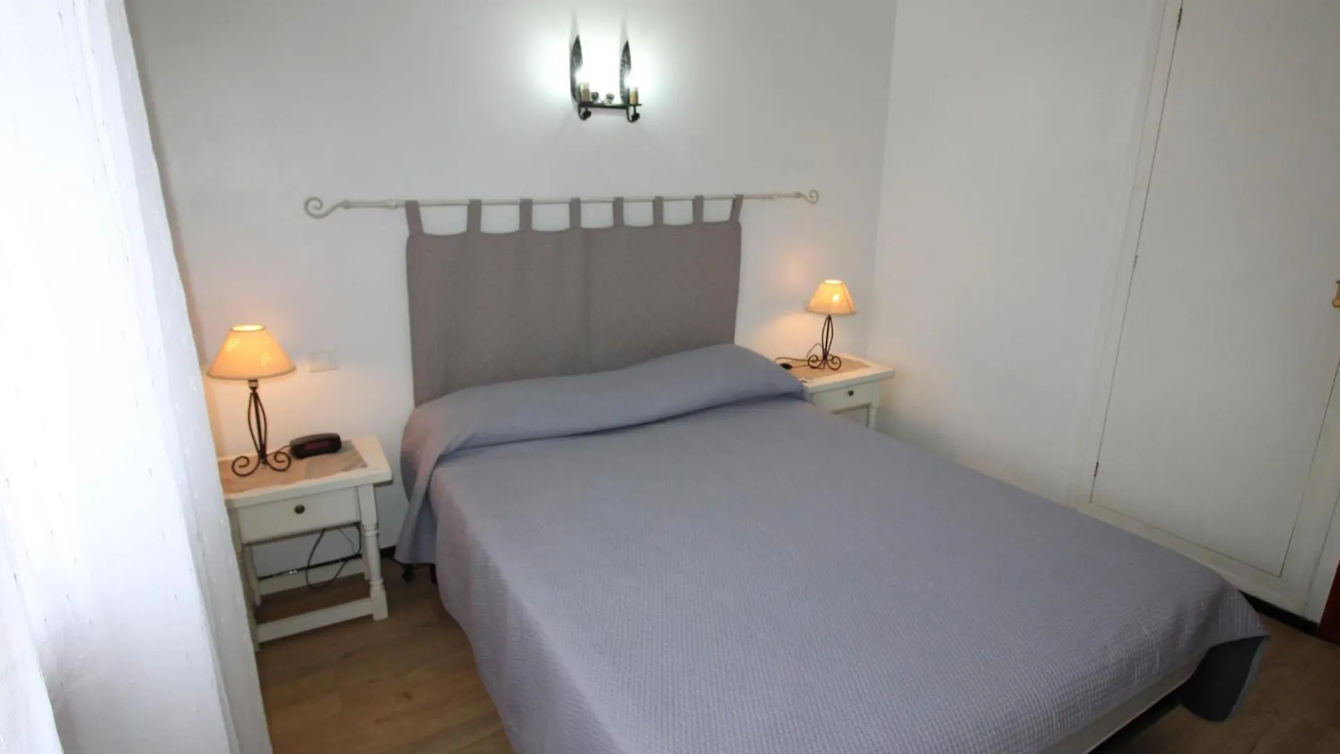 Apartman Bramant 5 - Primera Planta Con Terraza, Vistas Al Mar Y Parking. - Es-228-77 Llança